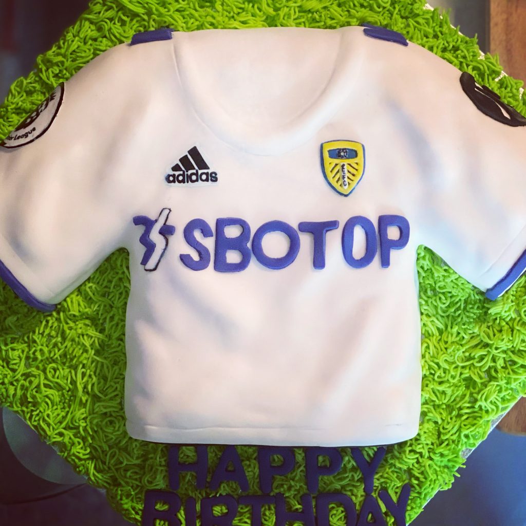 Leeds Cakes - Leeds United Birthday Cake 2020-21 season